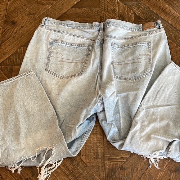 American Eagle Mom Jeans - Picture 5 of 11